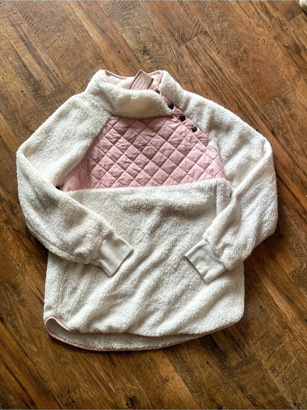 The Branded Beauty Boutique Sharp Pullover Pink & White NWT Pullover